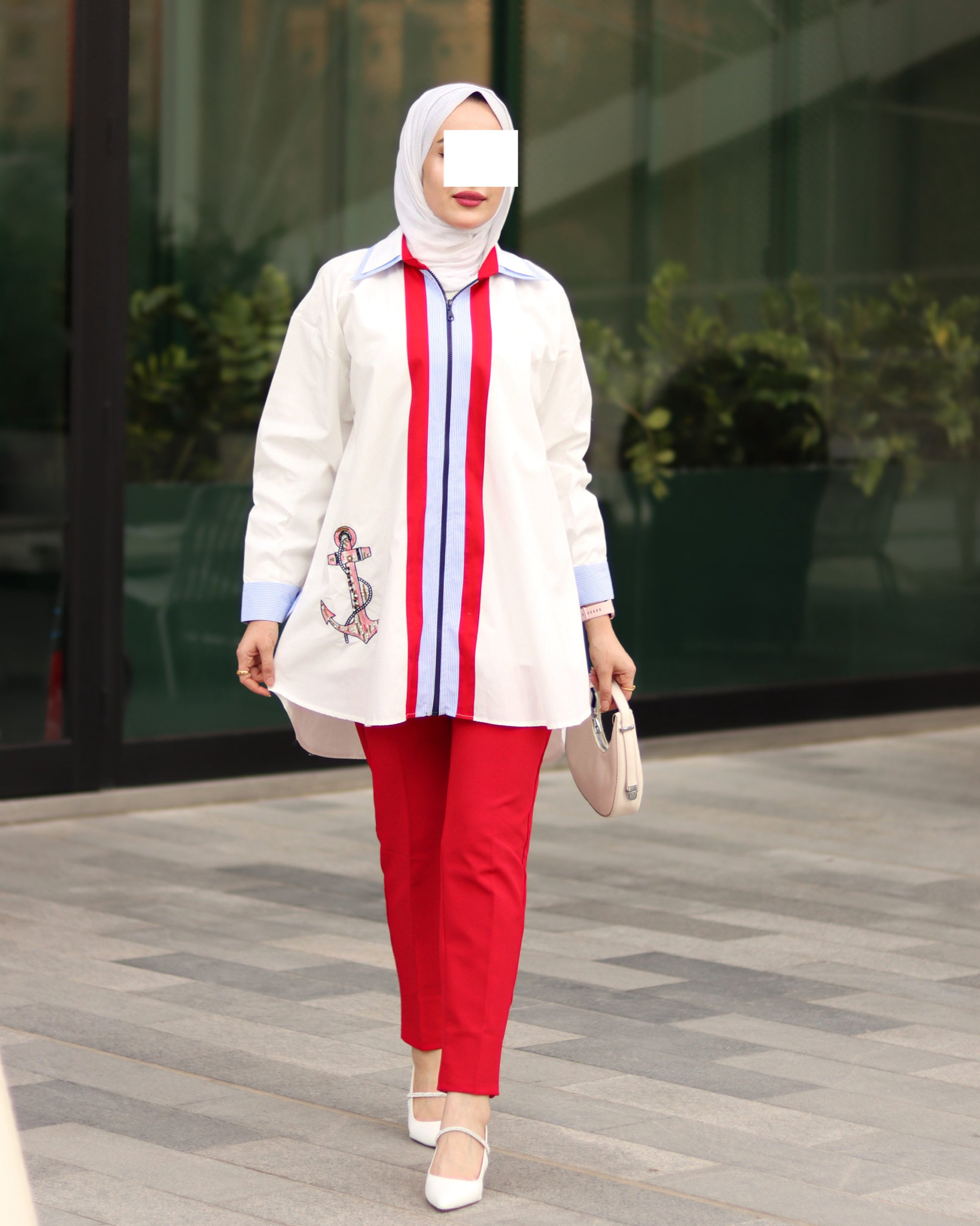 جاكيت بوبلين مخطط بألوان متباينة