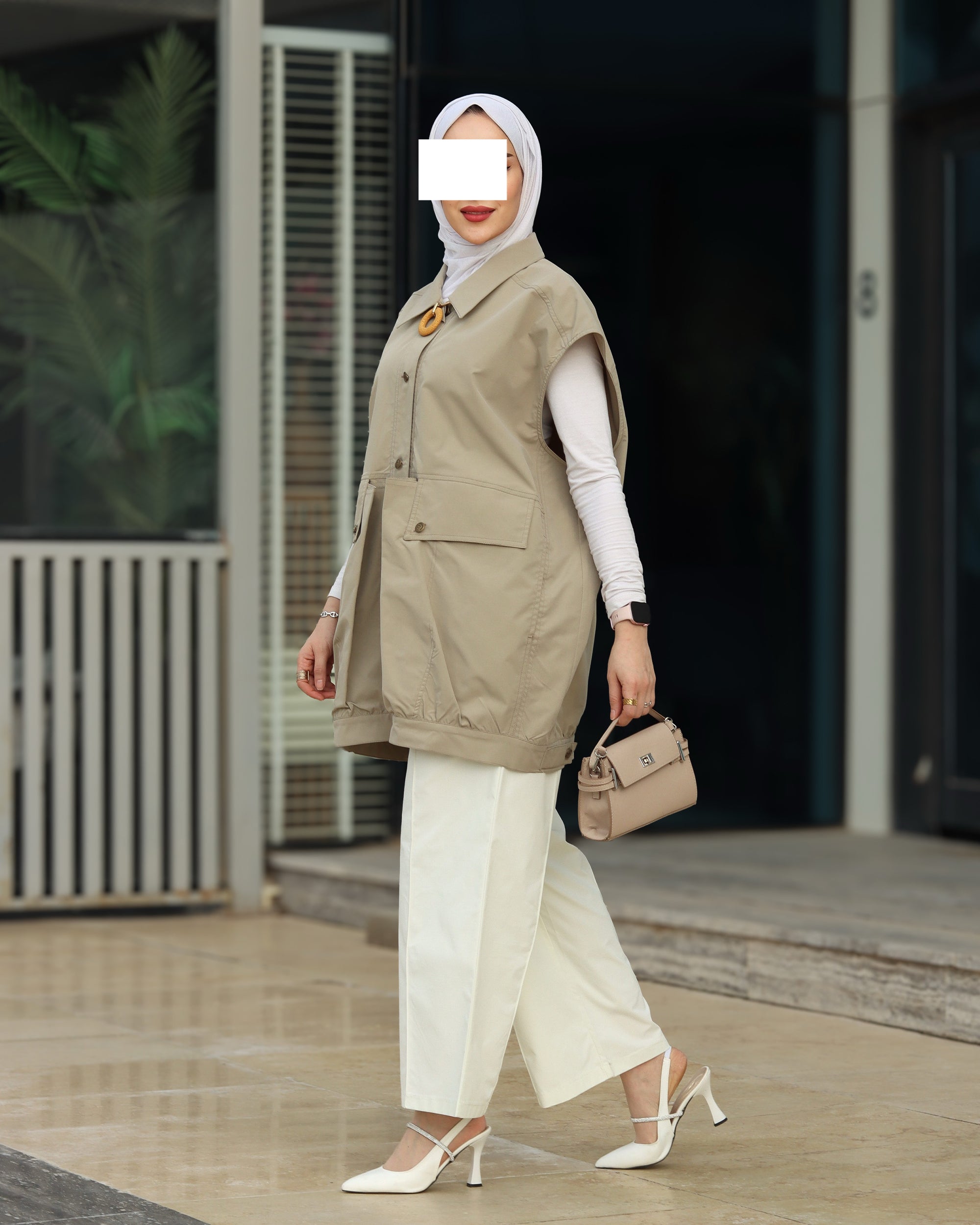 سترة عملية بسيطة