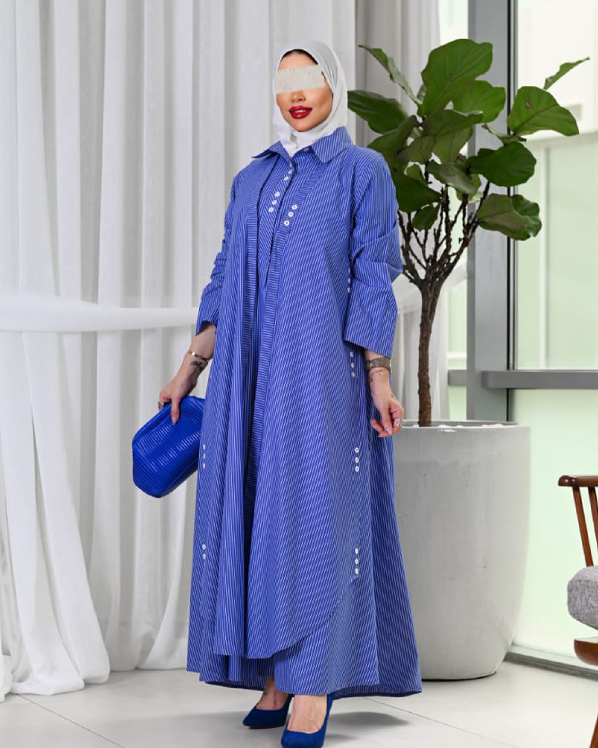 فستان أزور غريس