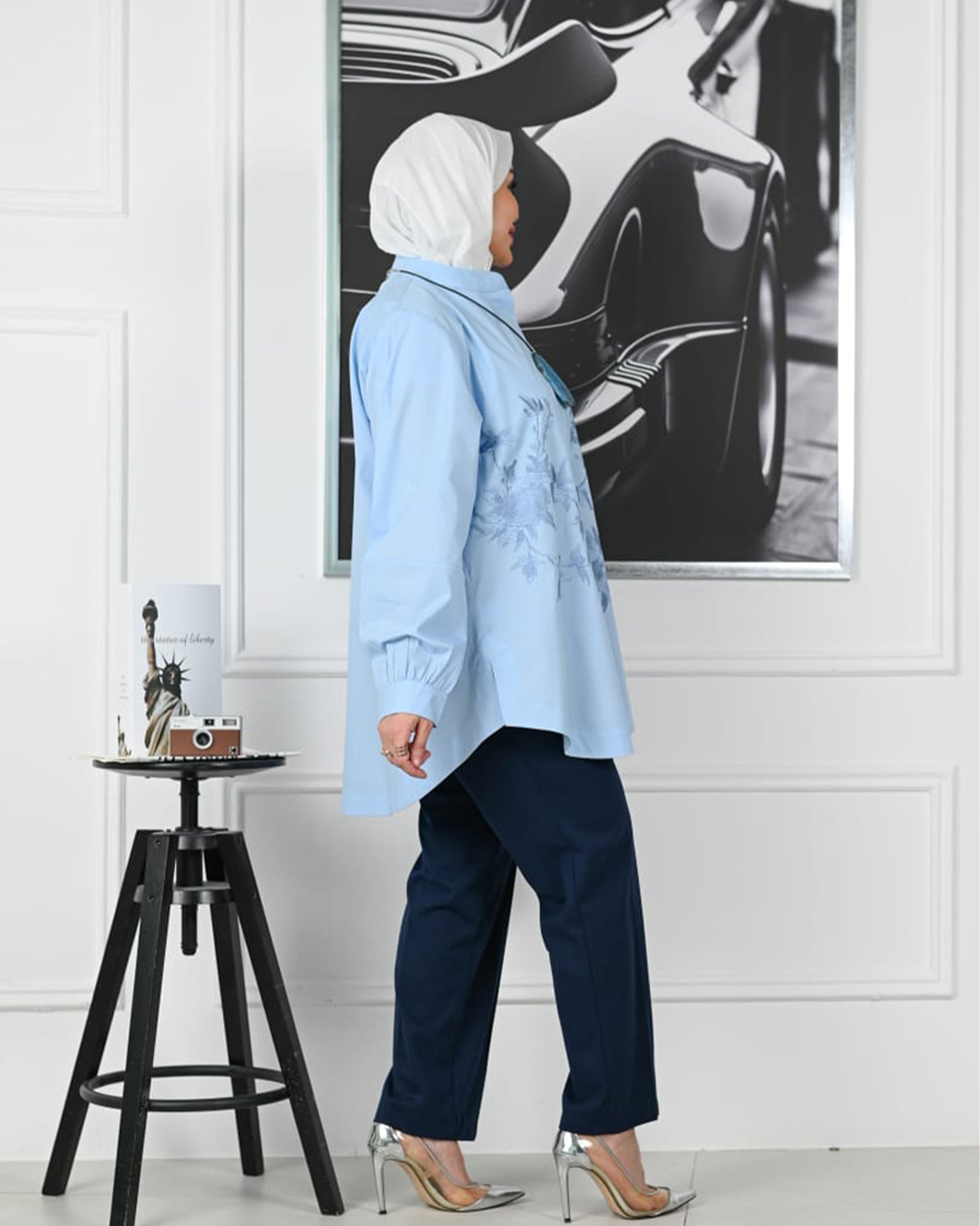 قميص أزور بلوم بوبلين