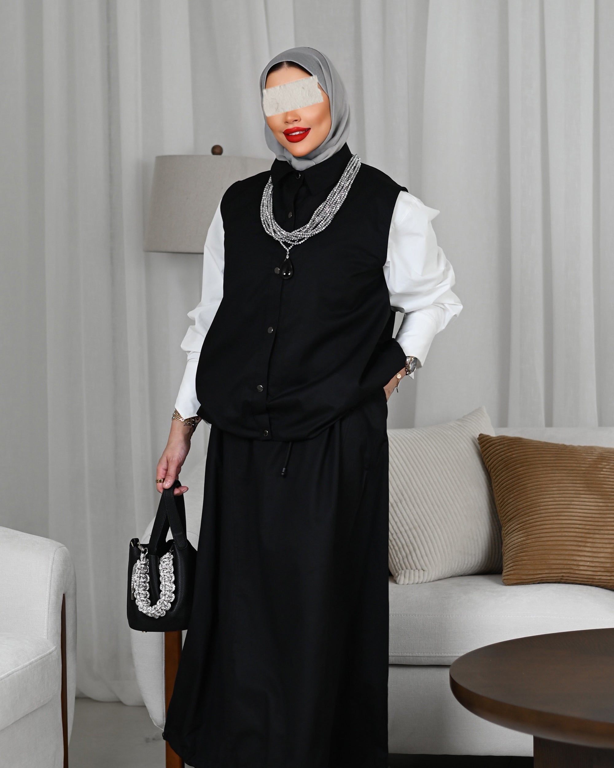 تنورة جاباردين سوداء