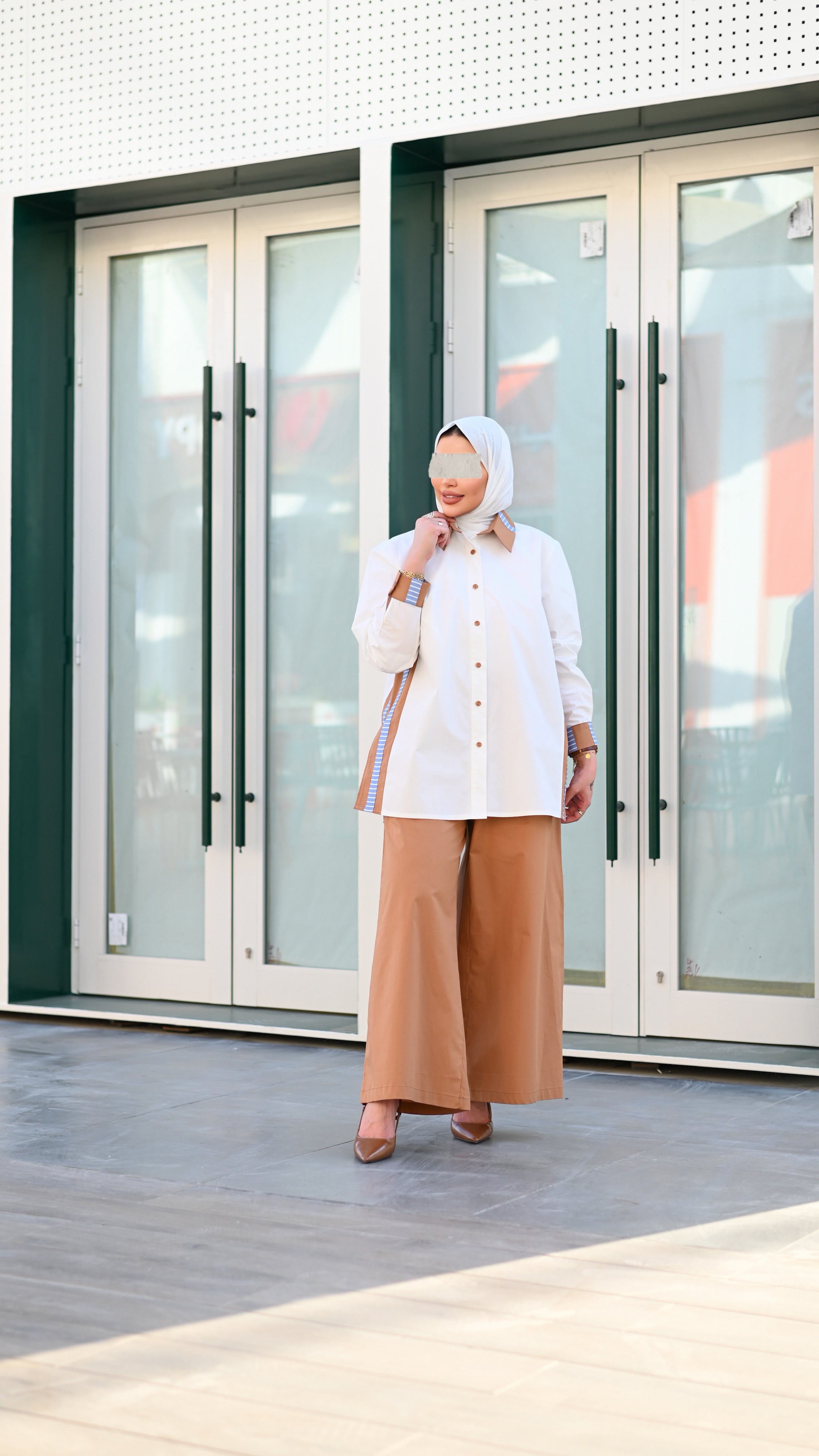 Contrast Detail Poplin Shirt – White & Caramel