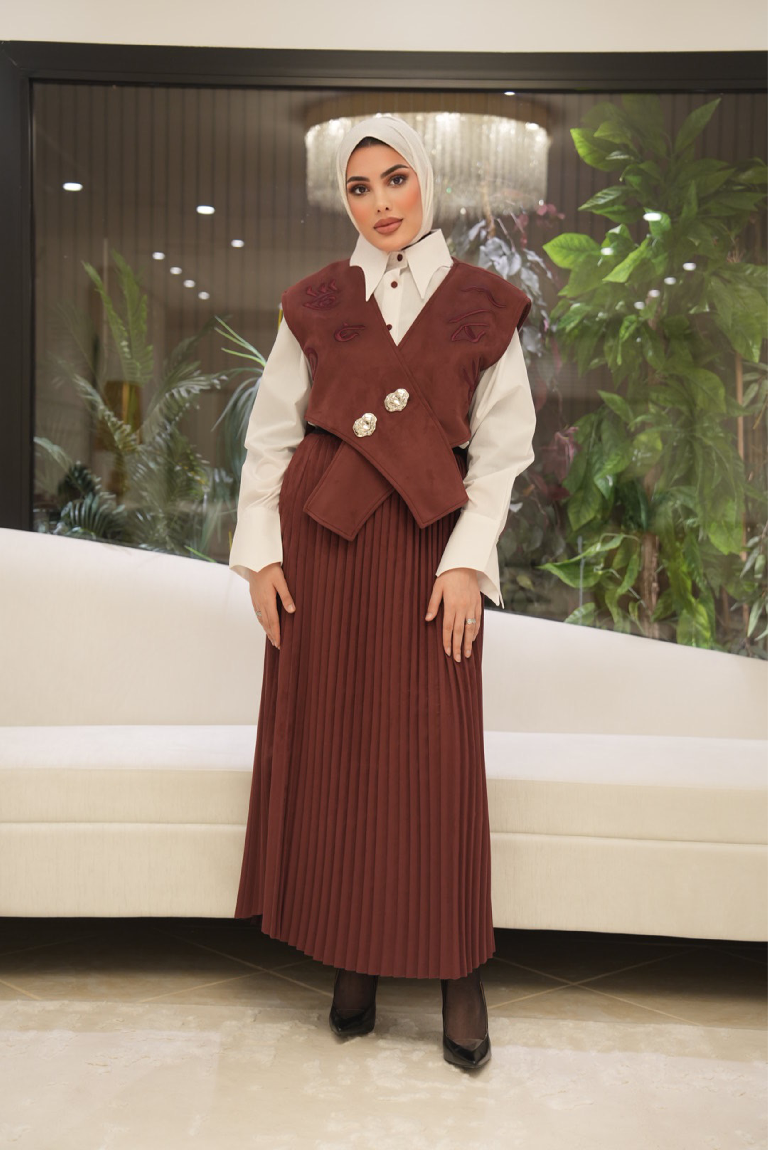 Chestnut Chamois Embroidered Vest