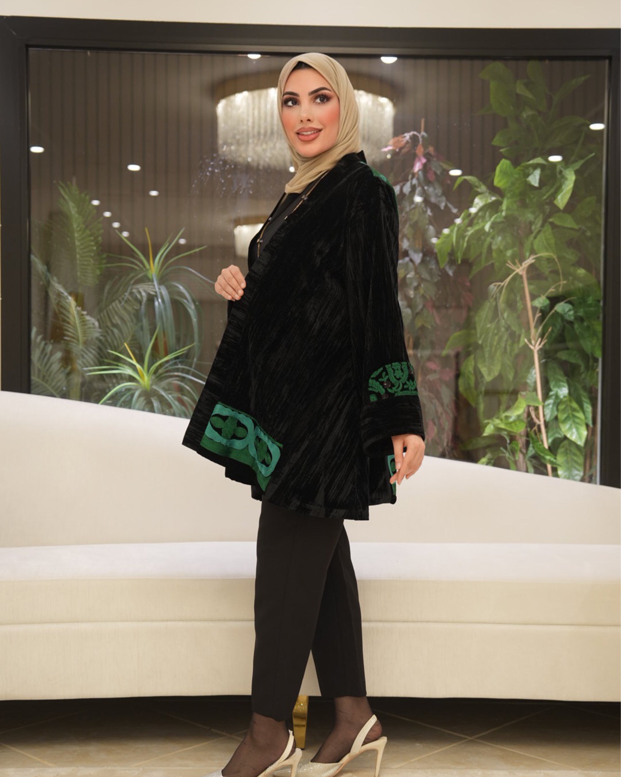 Classic Velvet Jacket – Black & Emerald Green
