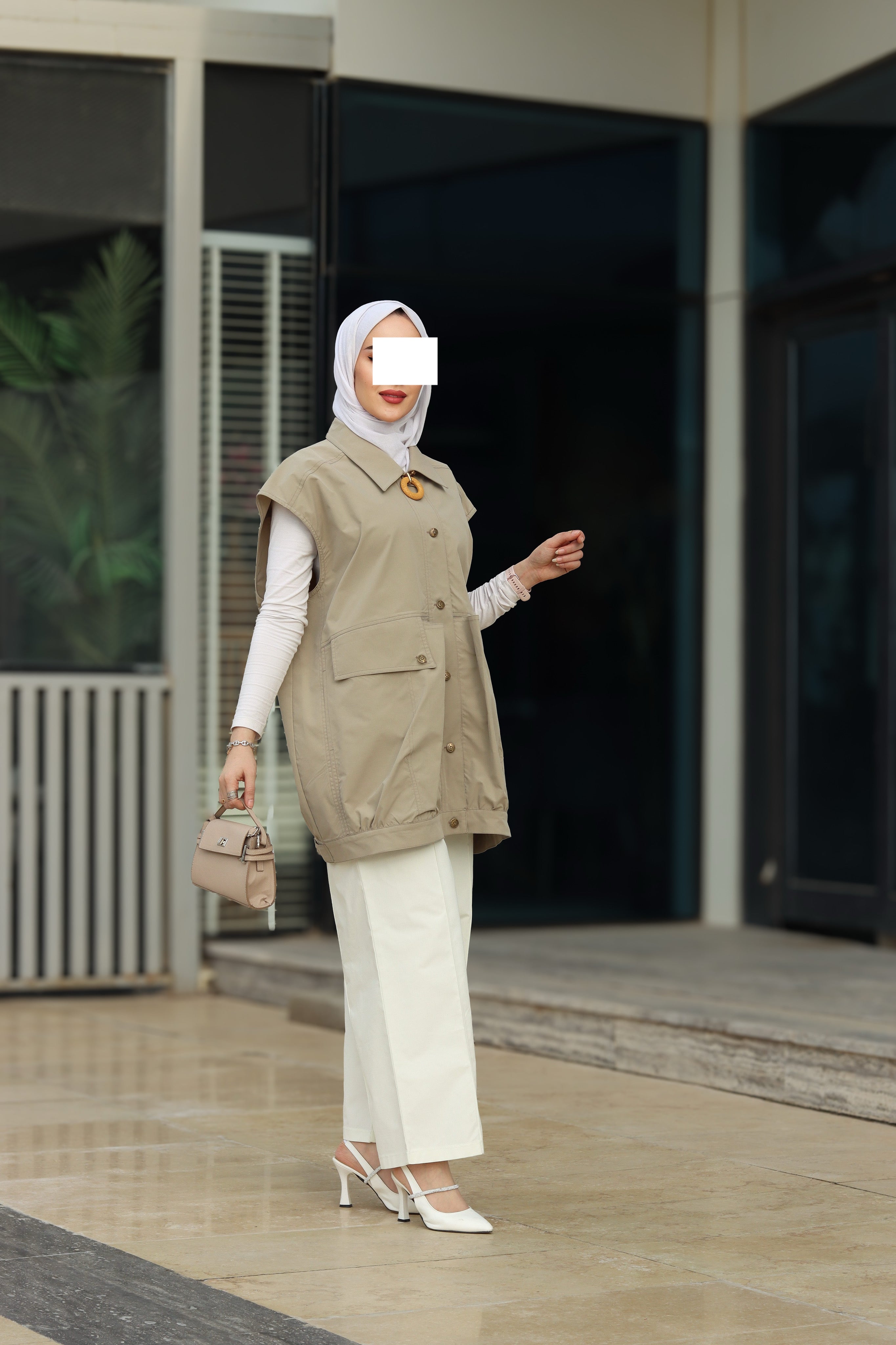 Minimalist Utility Vest