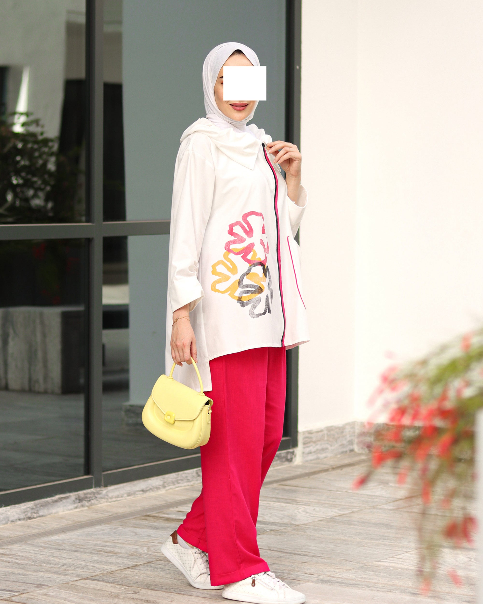 جاكيت بوبلين برسمة الزهور