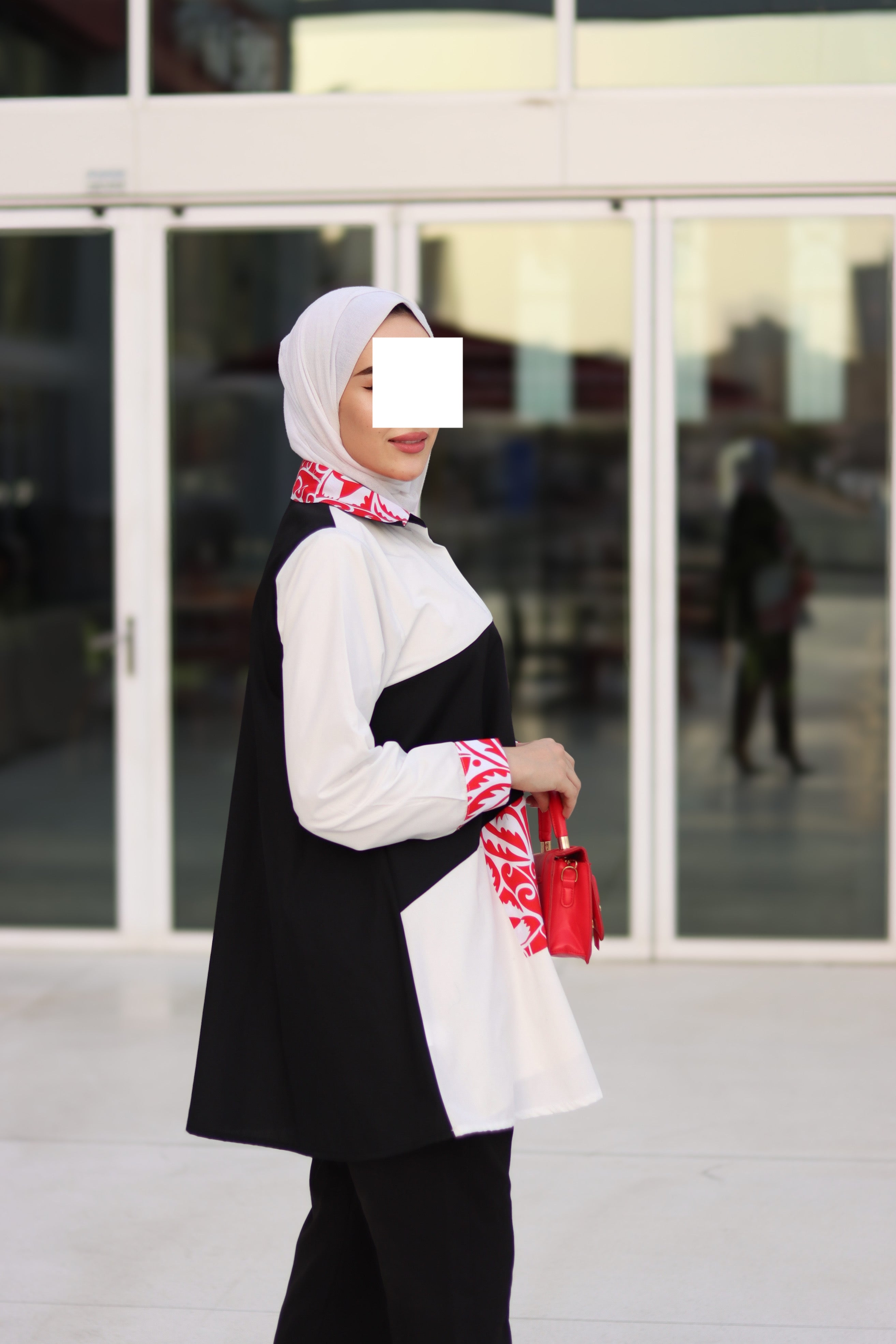 Bold Contrast Poplin Shirt