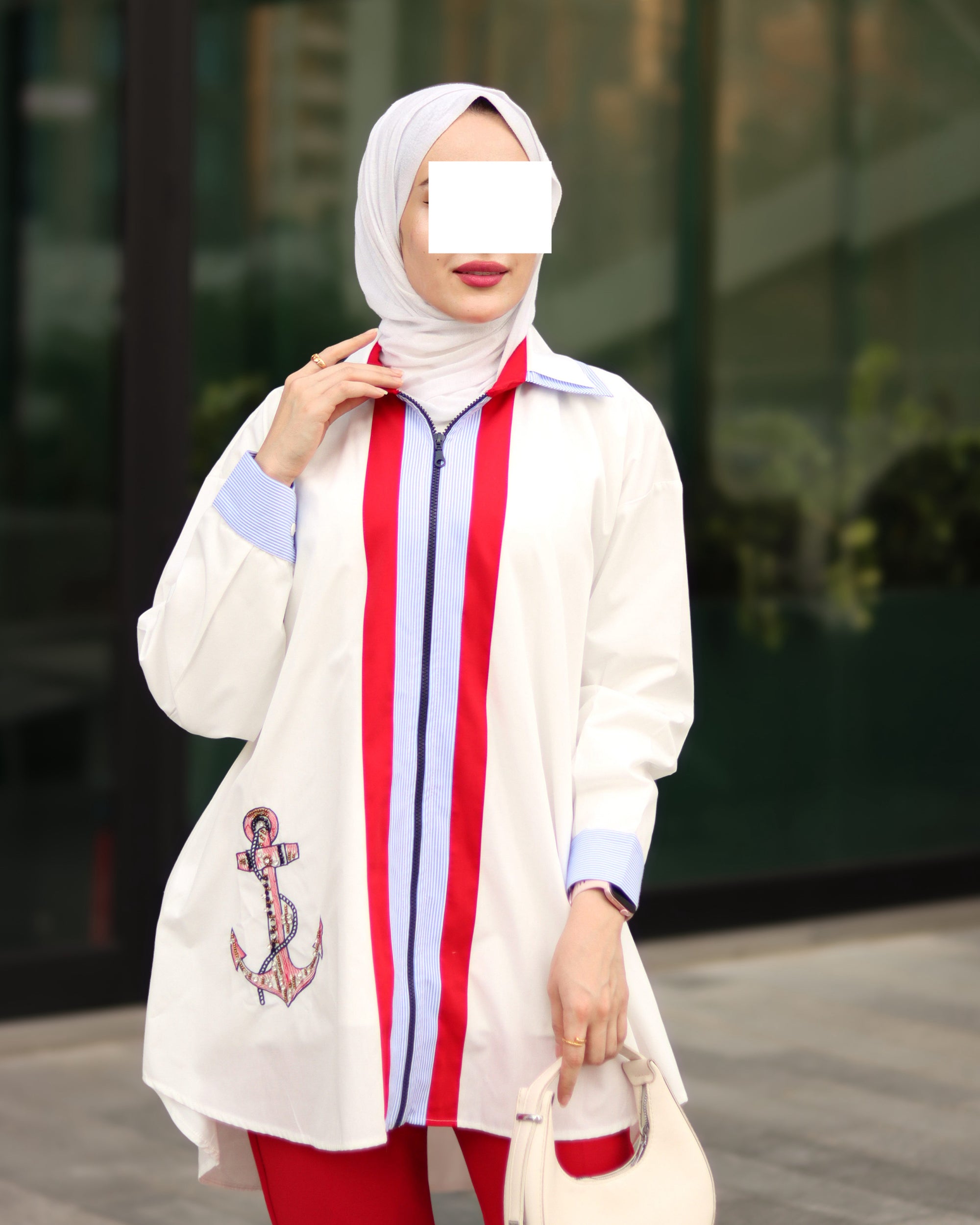 جاكيت بوبلين مخطط بألوان متباينة