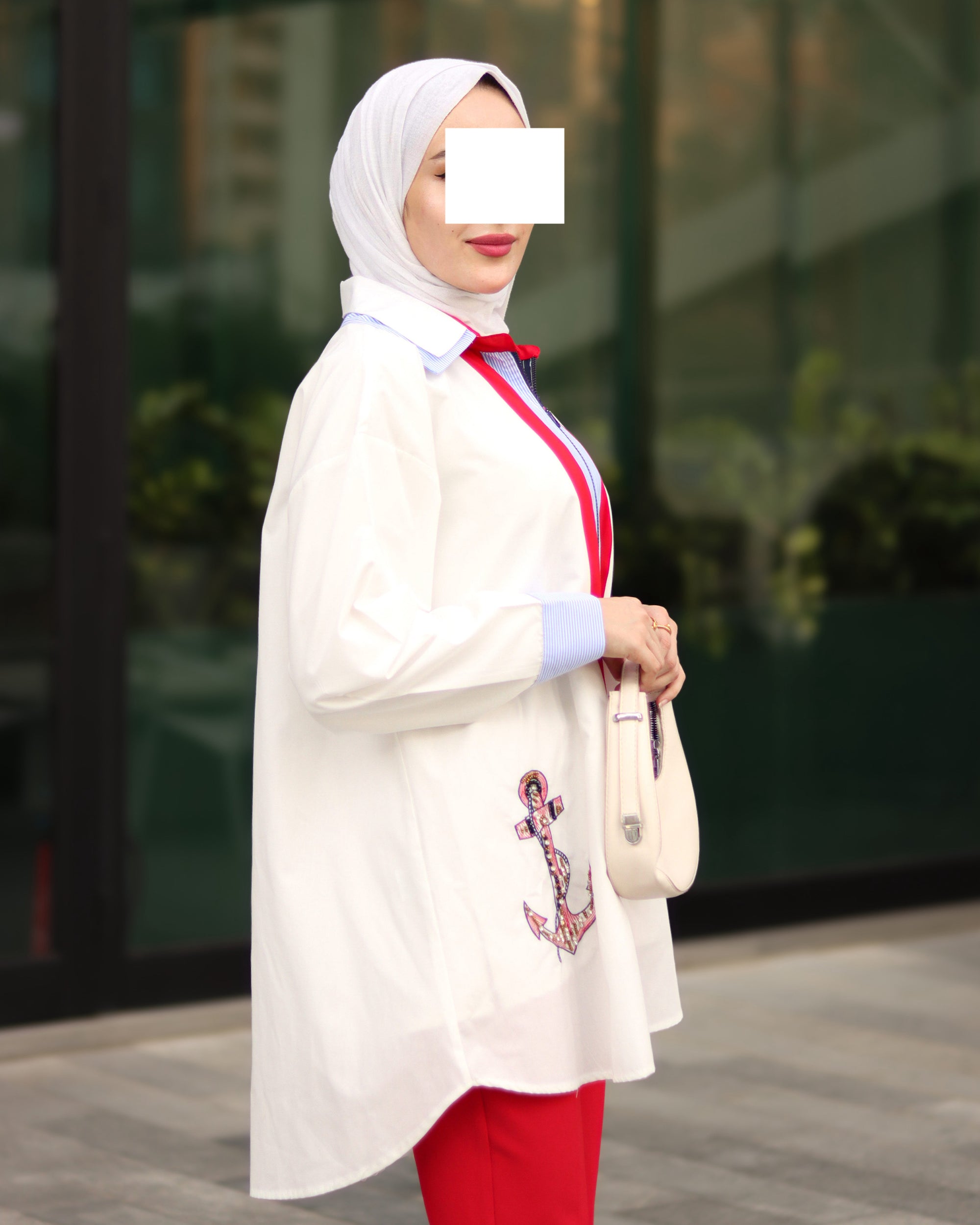 جاكيت بوبلين مخطط بألوان متباينة