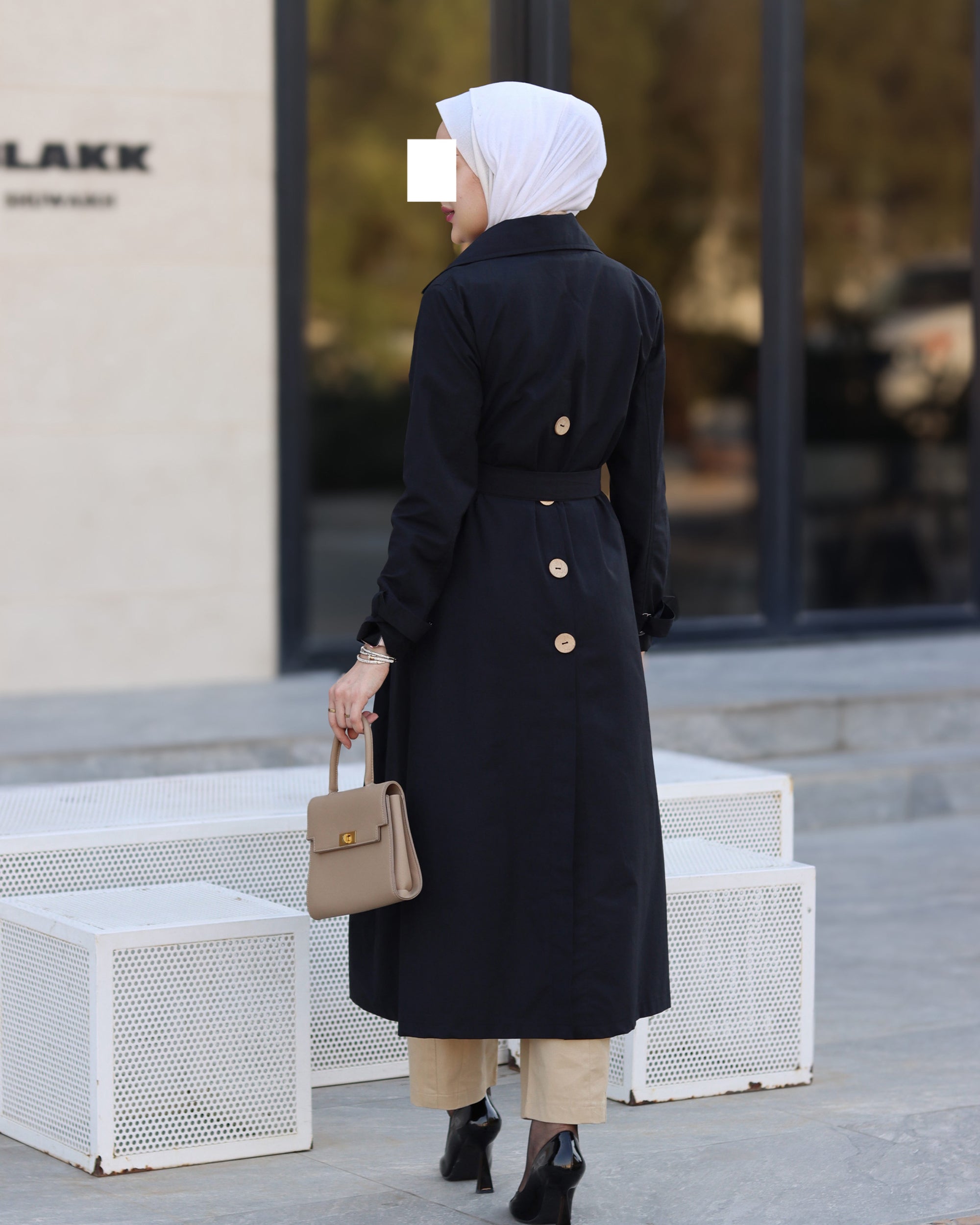 جاكيت غاباردين بحزام