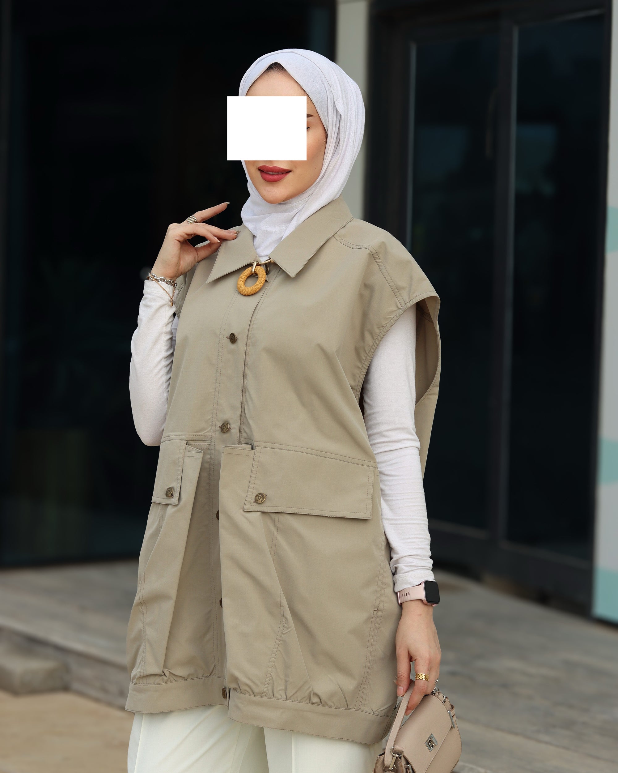 سترة عملية بسيطة