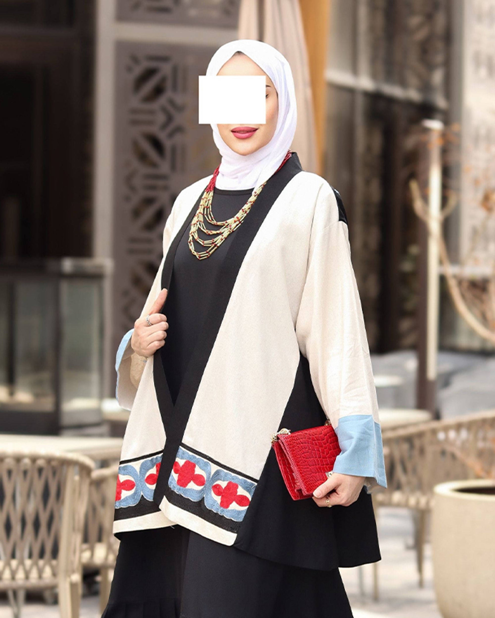 فستان أسود ساده