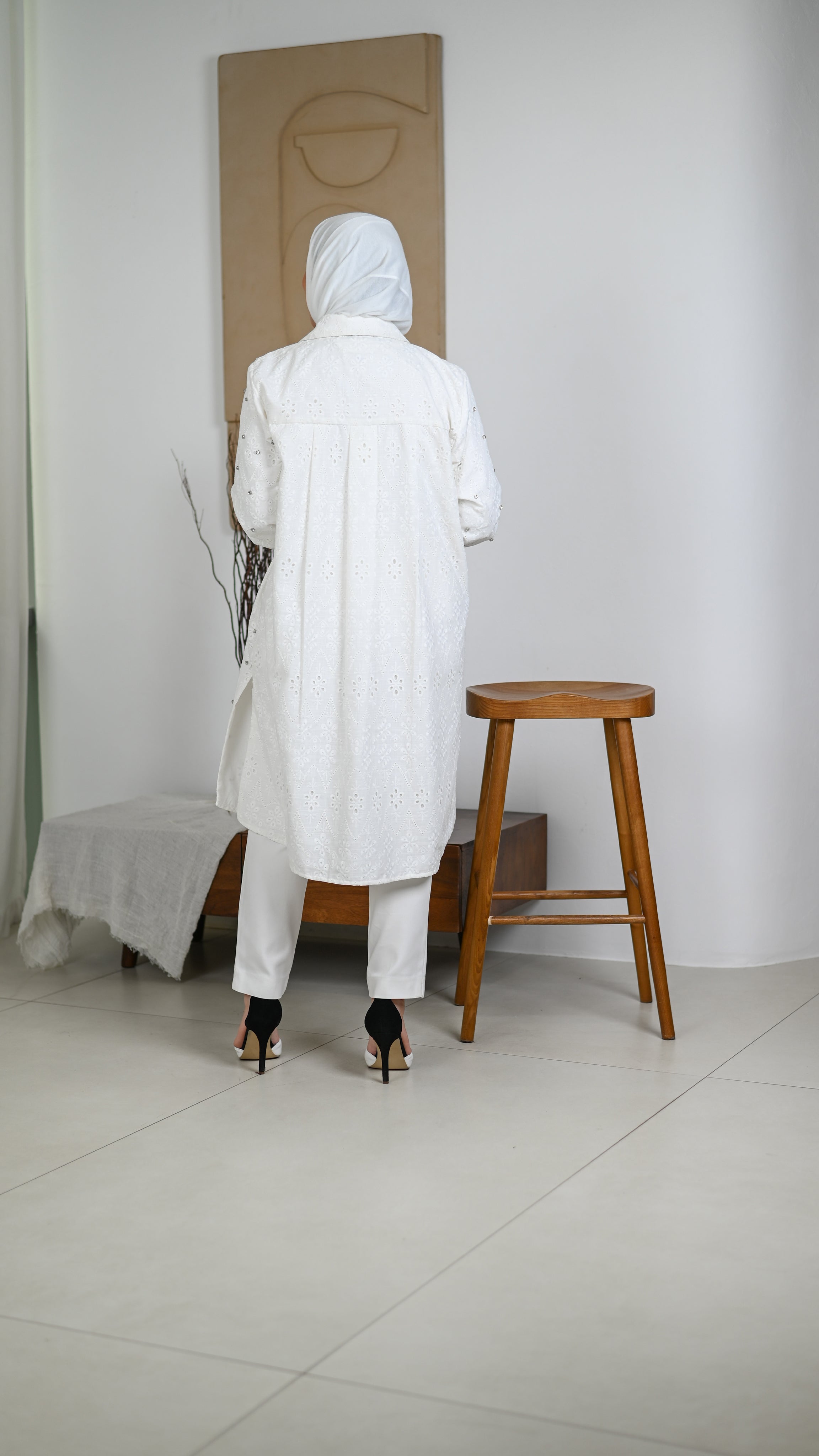 Embellished White Lace Punjabi