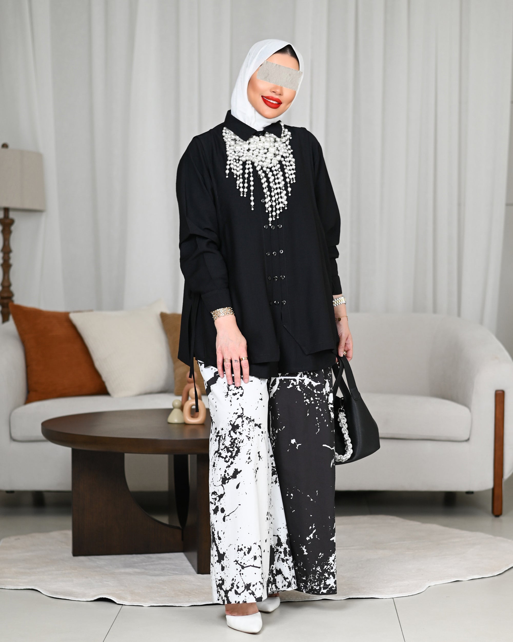 قميص لينن اسود كاسكيد