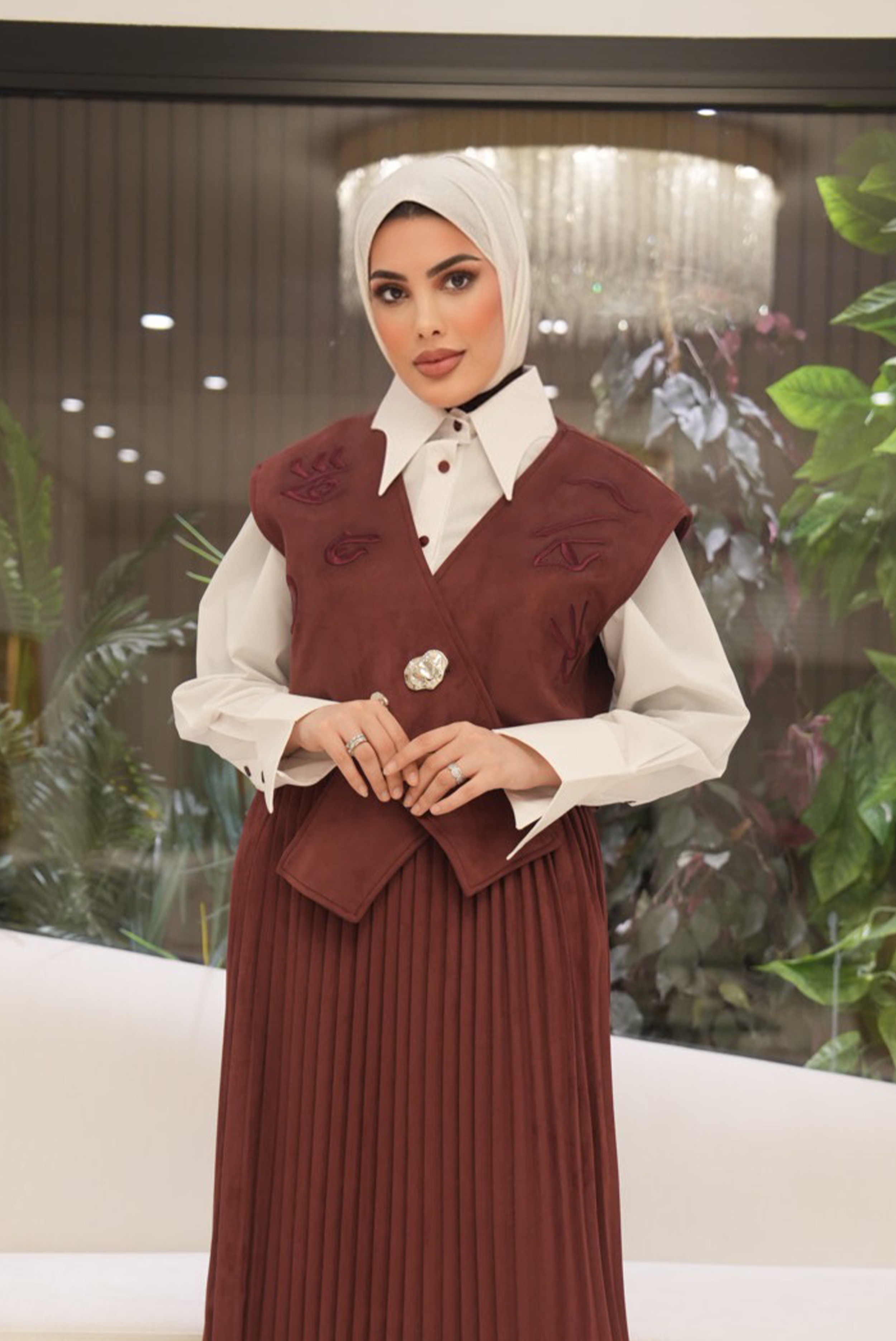 Chestnut Poplin Embroidered Shirt