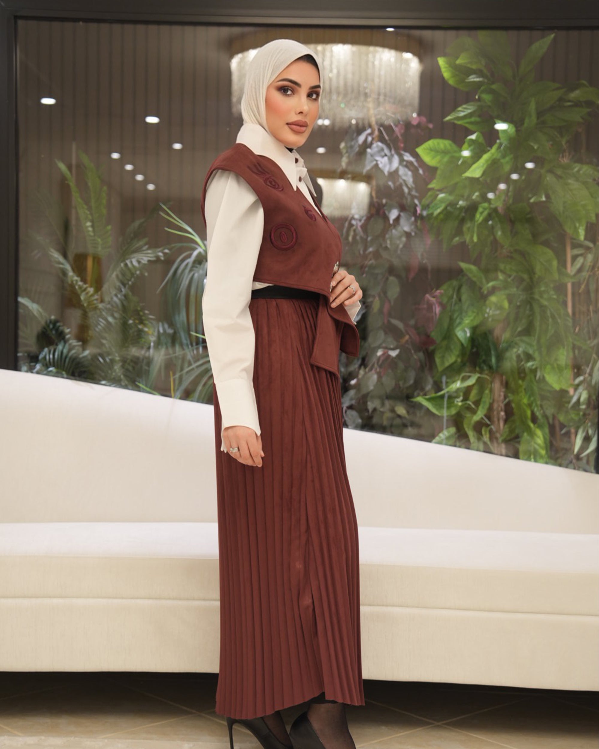 Chestnut Chamois Embroidered Vest